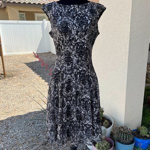 Danny And Nicole Cream & Black Lace Formal Dress Women Size 6